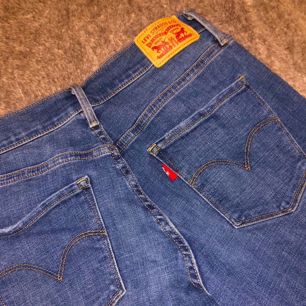 Levi’s 311’s